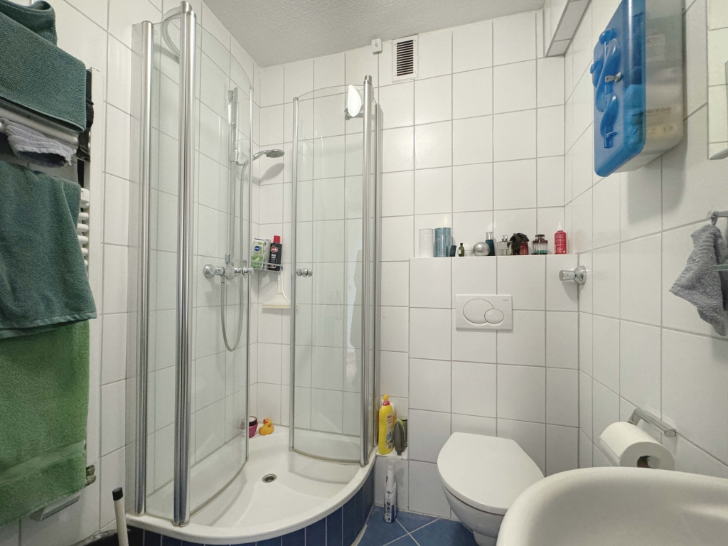 Immobilienangebot - Bochum - Alle - Attraktives Wohn- und Geschäftshaus in zentraler Lage – Top Investitionsmöglichkeit!