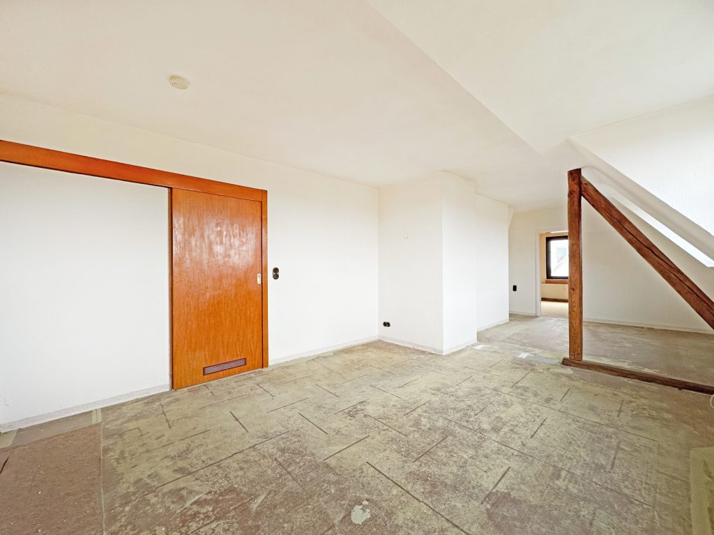 Immobilienangebot - Bochum - Alle - Zwei zusammengelegte Wohnungen
in Wattenscheid