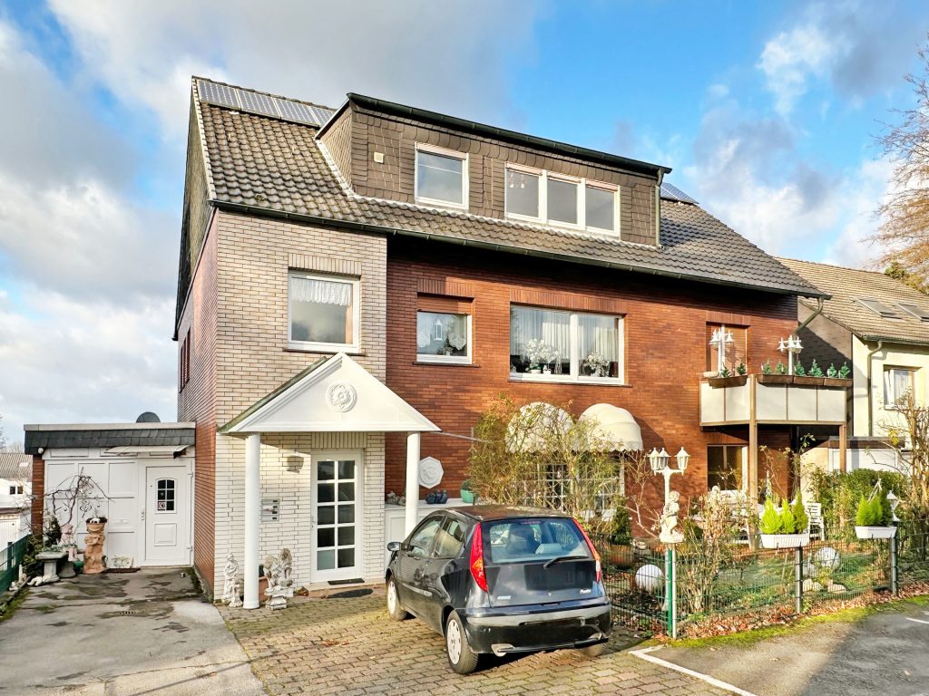 Immobilienangebot - Bochum - Alle - Gemütliche Dachgeschosswohnung 
in Eppendorf