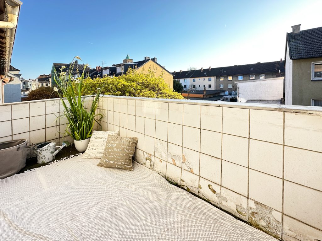 Immobilienangebot - Bochum - Alle - Zentrale 2,5 Zimmer mit Balkon
in Bochum
