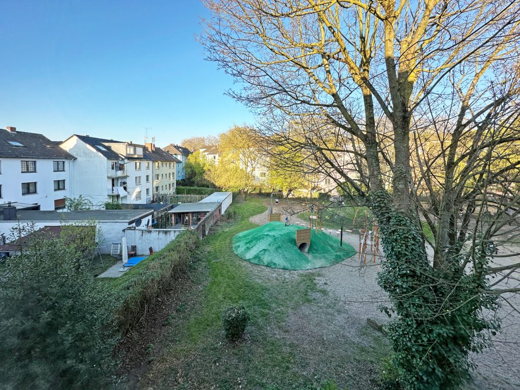 Immobilienangebot - Bochum - Alle - Zentrale 2,5 Zimmer mit Balkon
in Bochum