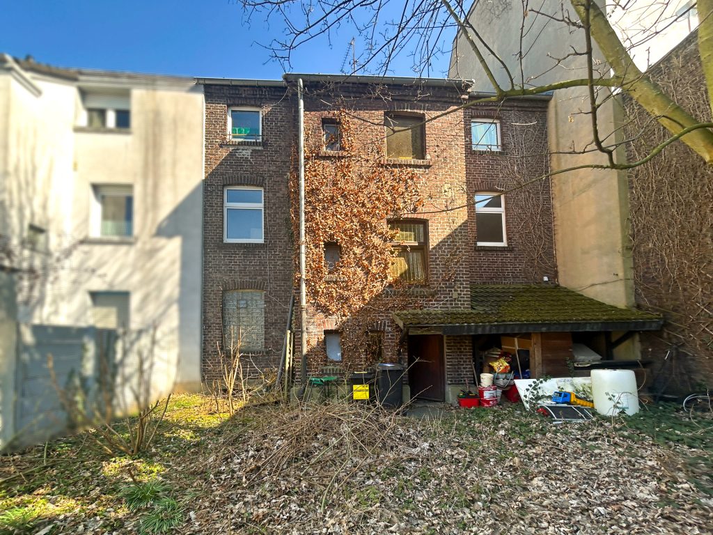 Immobilienangebot - Bochum - Alle - Wohn- und Geschäftshaus
in Wattenscheid