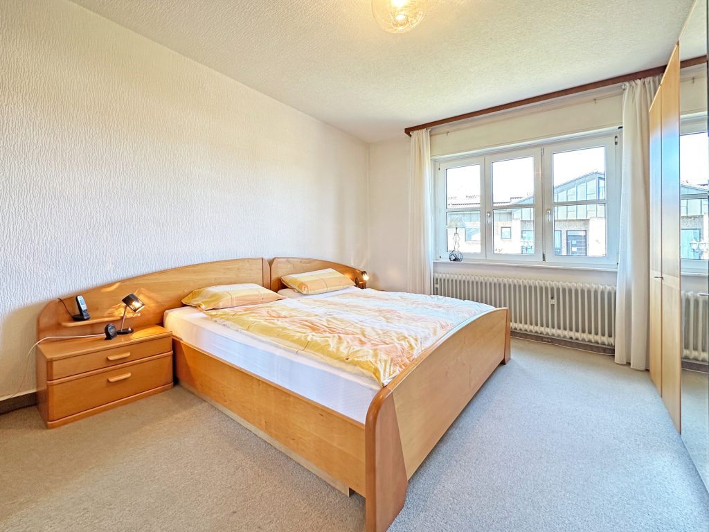 Immobilienangebot - Bochum - Alle - Zweifamilienhaus im Grünen
in Eppendorf