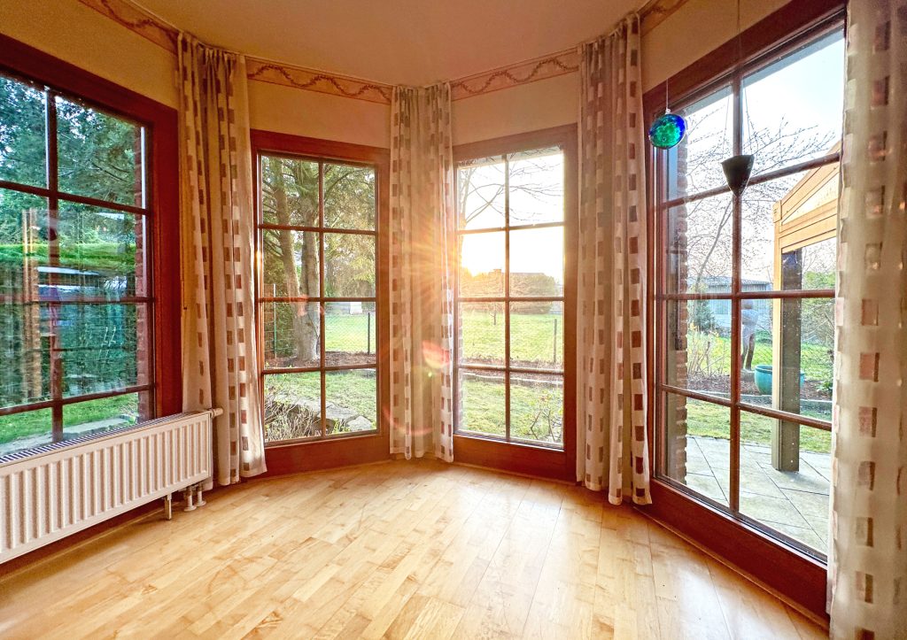 Immobilienangebot - Witten - Alle - Freistehendes Haus mit Wohlfühlfaktor
in Witten (Rüdinghausen)