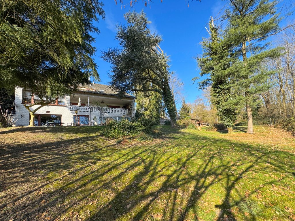 Immobilienangebot - Bochum - Alle - Ihr neues Anwesen voller Möglichkeiten
in Sundern