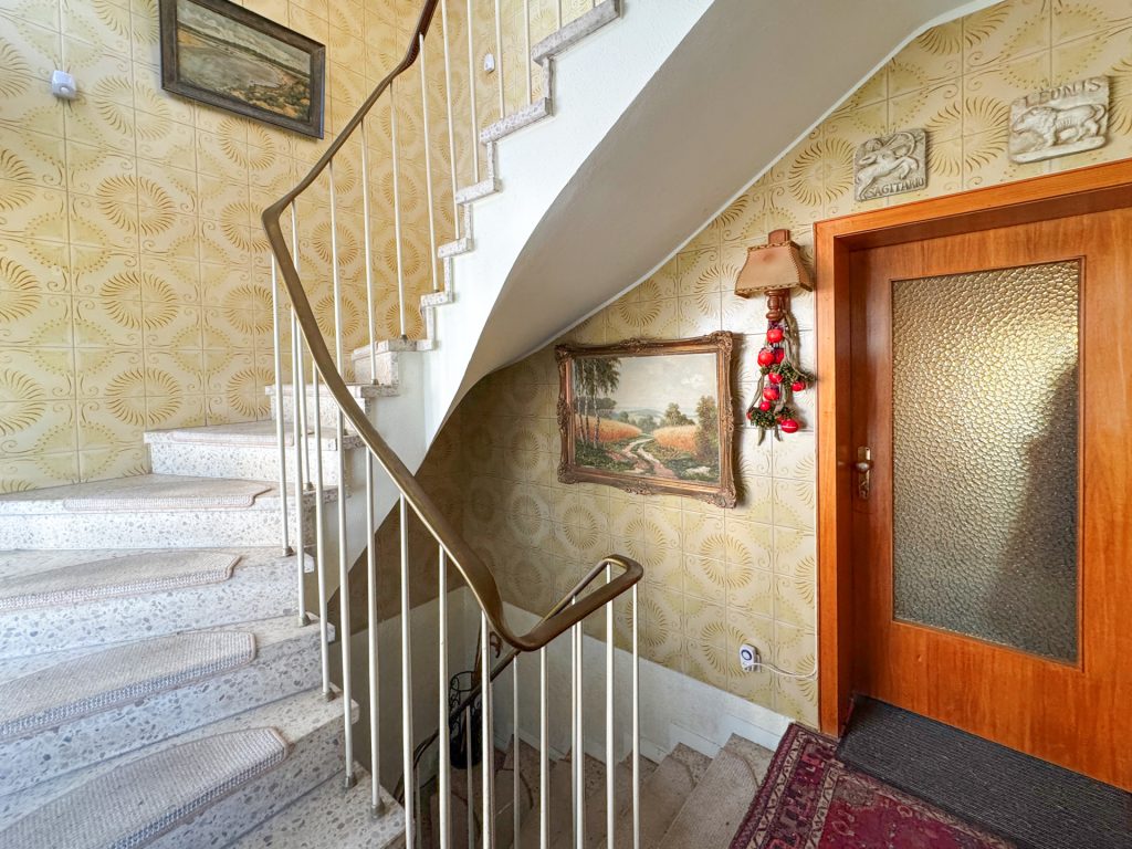 Immobilienangebot - Bochum - Alle - Ihr neues Anwesen voller Möglichkeiten
in Sundern