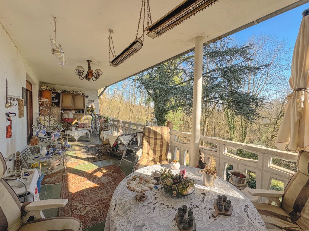 Immobilienangebot - Bochum - Alle - Ihr neues Anwesen voller Möglichkeiten
in Sundern