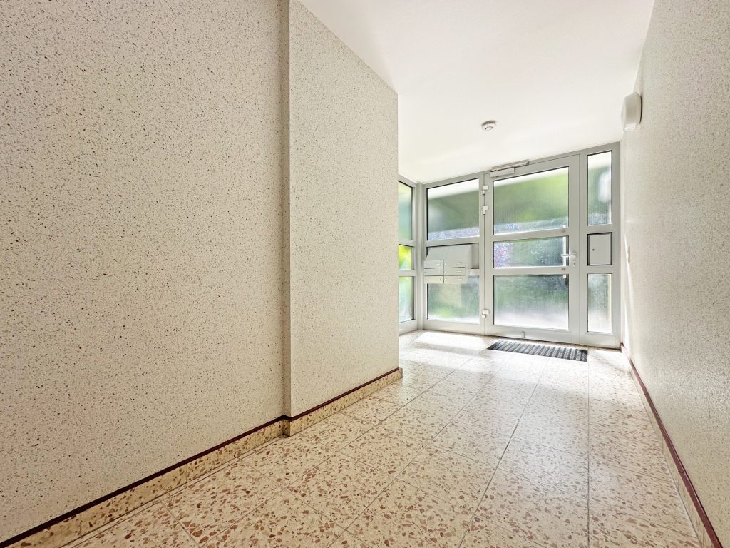 Immobilienangebot - Bochum - Alle - Erdgeschosswohnung - Bereit für frischen Wind
in Langendreer