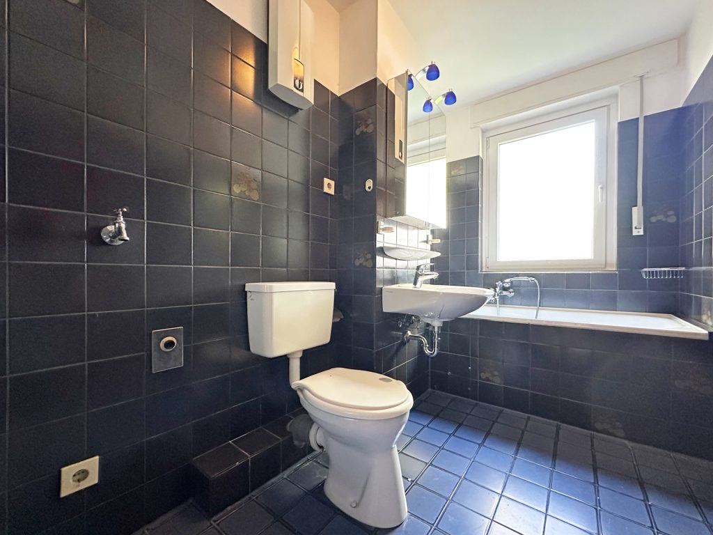 Immobilienangebot - Bochum - Alle - Erdgeschosswohnung - Bereit für frischen Wind
in Langendreer