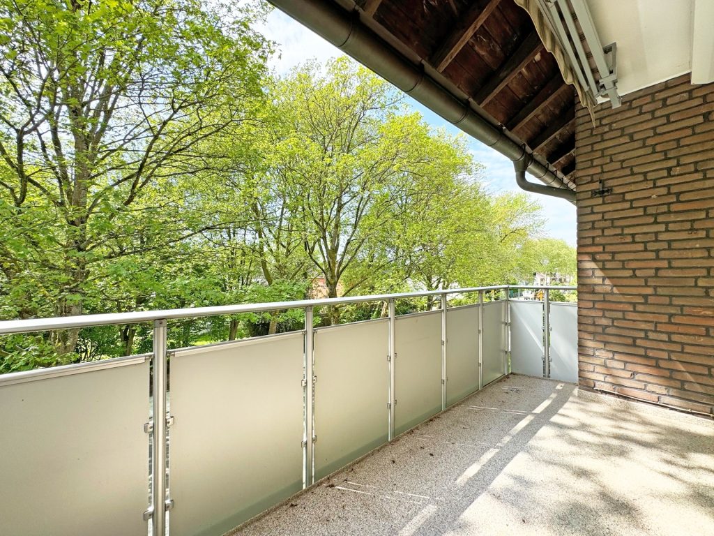 Titelbild Immobilienangebot - Bochum - Alle - Modernisierte Balkonwohnung in ruhiger Lage
von Gerthe