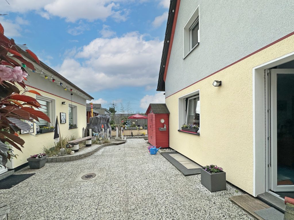 Immobilienangebot - Bochum - Alle - Freistehend, gepflegt & bezugsbereit
in Westenfeld