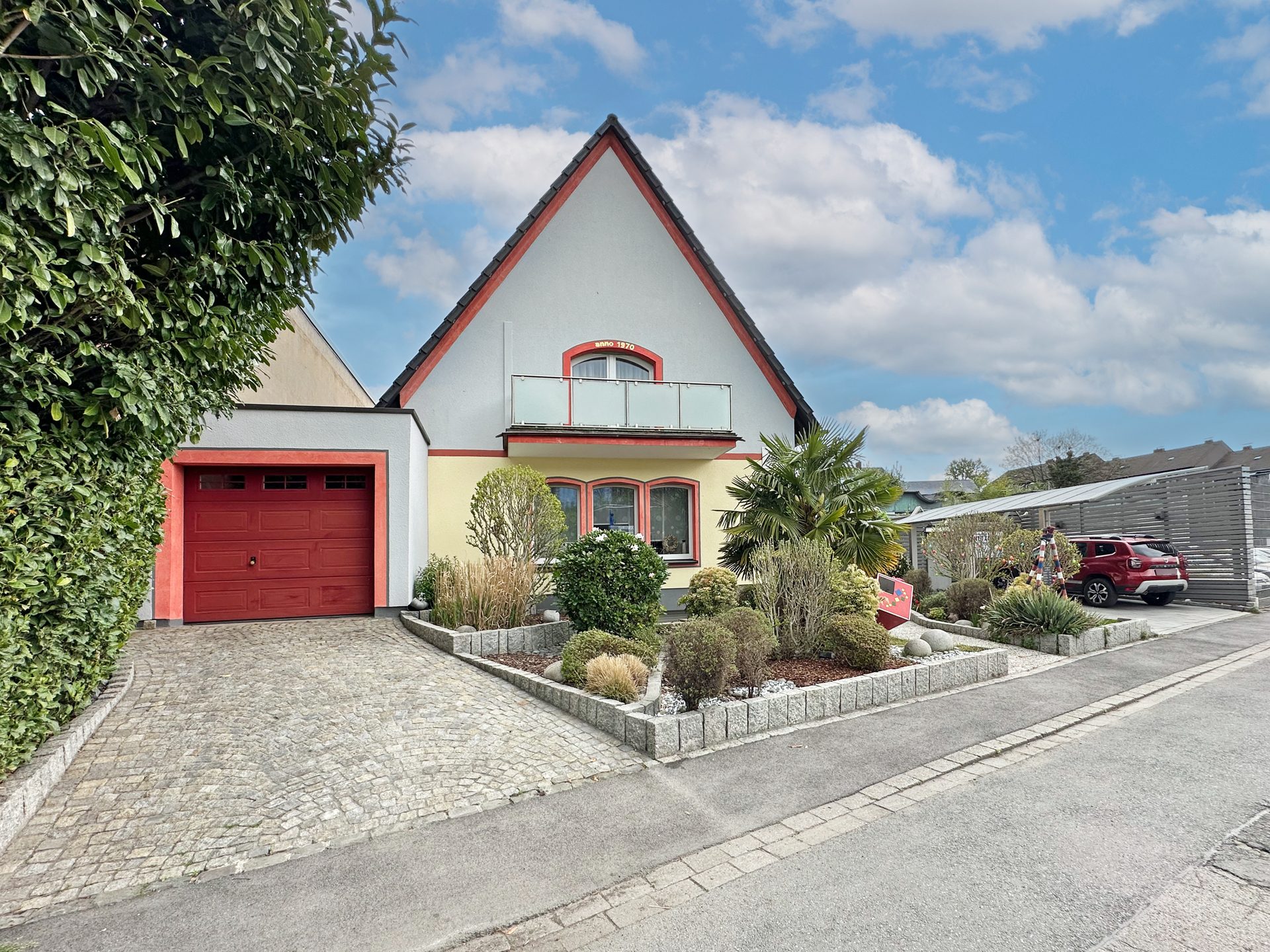 Immobilienangebot - Bochum - Alle - Freistehend, gepflegt & bezugsbereit
in Westenfeld
