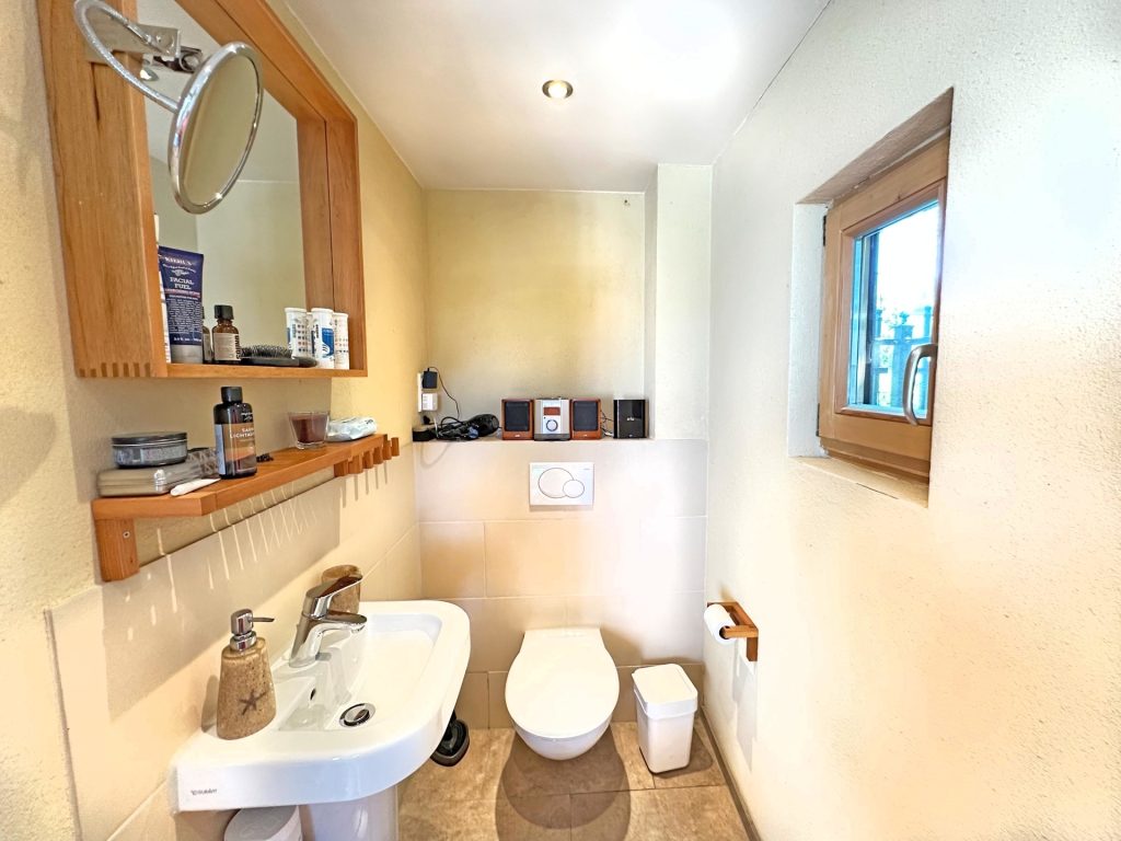 Immobilienangebot - Bochum - Alle - Perfekt bis ins Detail! Hervorragend ausgestattete ETW
in traumhafter Lage von Linden!