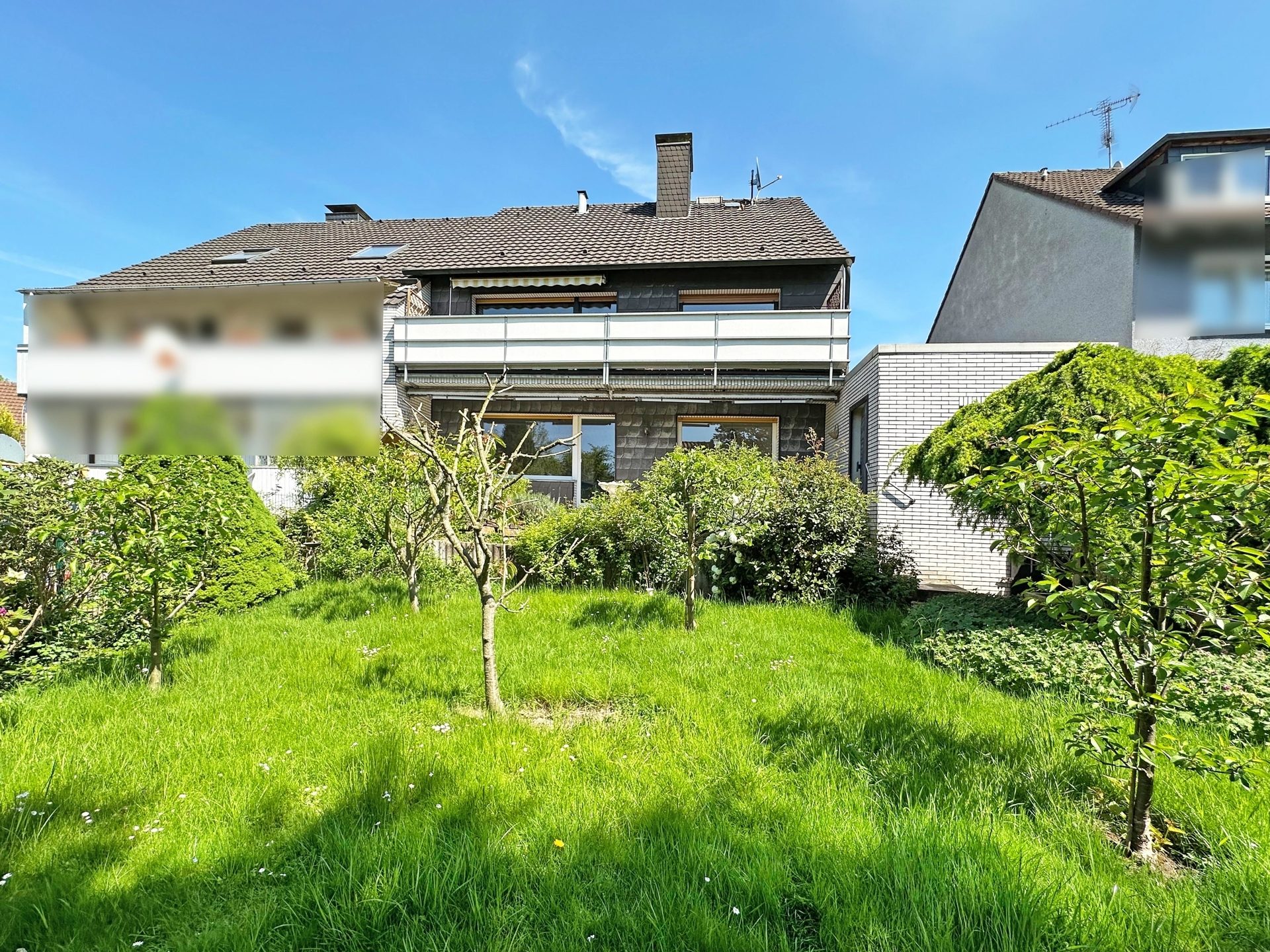 Immobilienangebot - Herne - Alle - Zweifamilienhaus mit traumhaftem Garten
in Herne Börnig