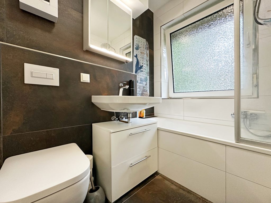 Immobilienangebot - Bochum - Alle - Ansprechende 3,5 Zimmer mit Loggia
in Langendreer