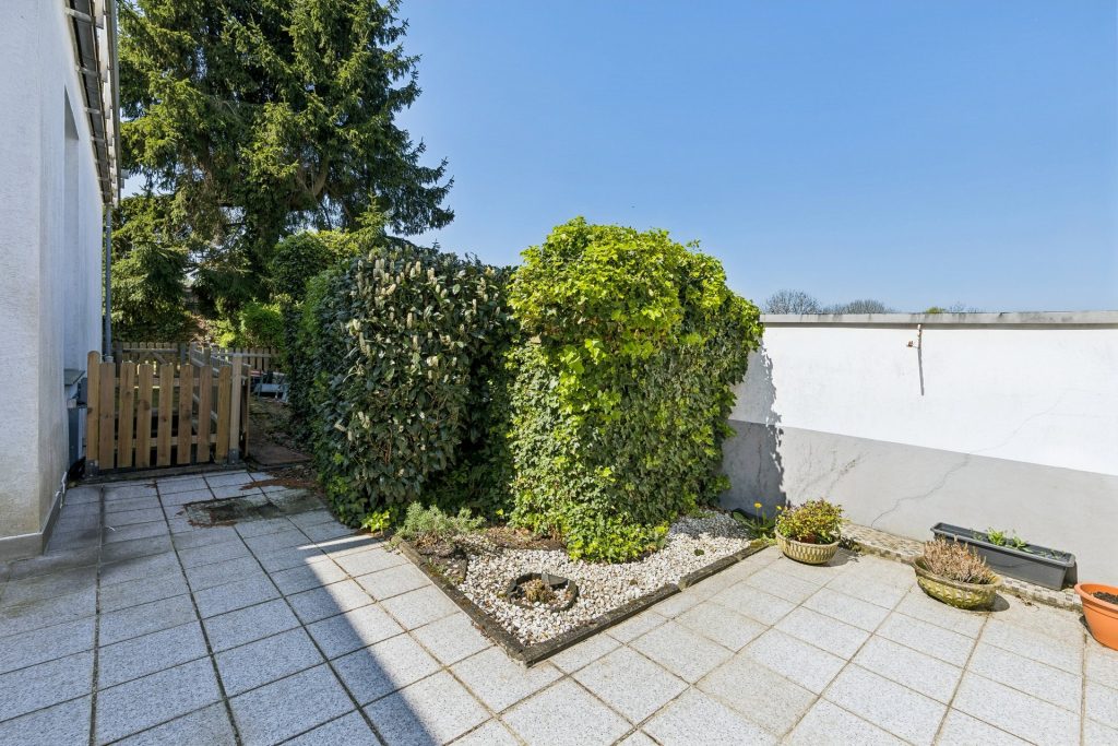 Eindrücke freie Wohneinheit Immobilienangebot - Bochum / Stiepel - Alle - Bestlage trifft Potenzial mit Weitblick
Beste Zeit für neue Pläne
in Stiepel