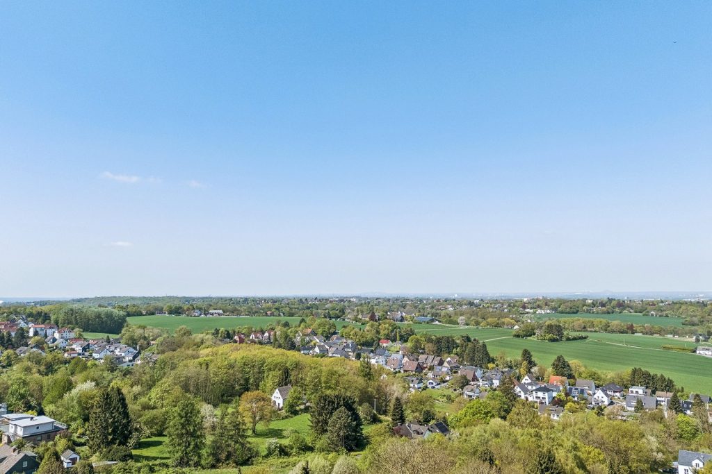 Aussicht Immobilienangebot - Bochum / Stiepel - Alle - Bestlage trifft Potenzial mit Weitblick
Beste Zeit für neue Pläne
in Stiepel