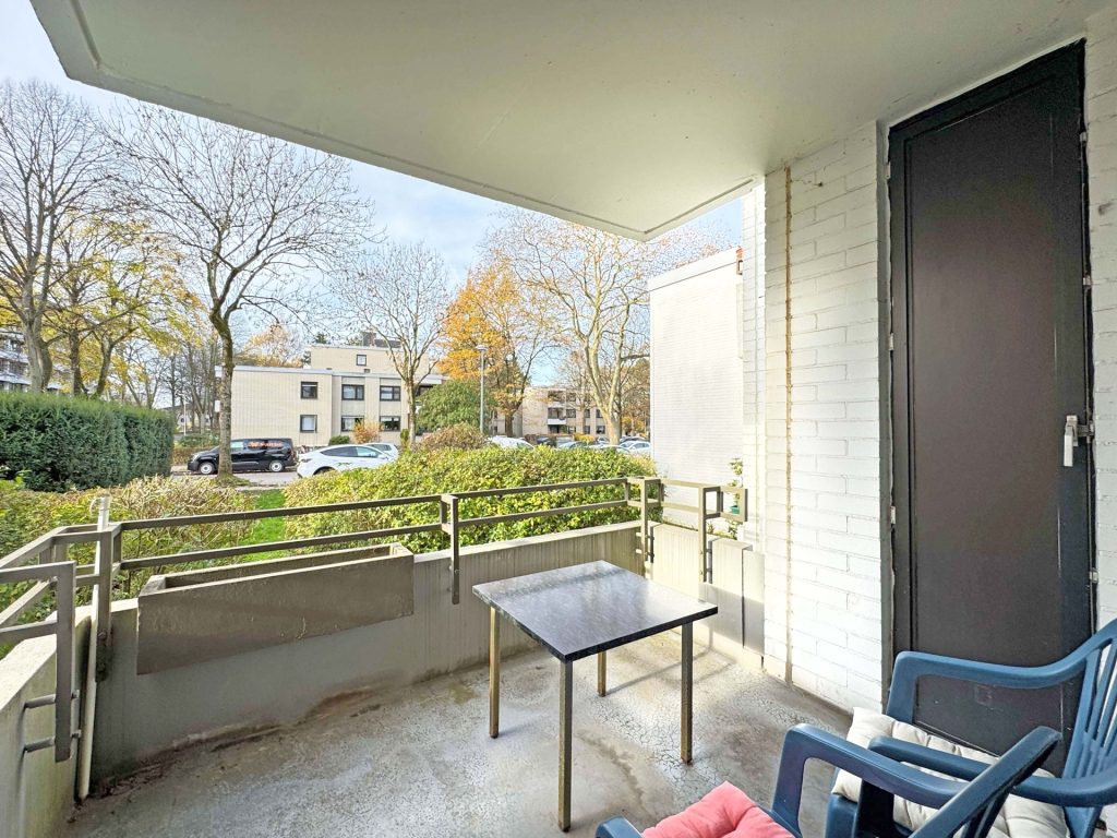 Titelbild Immobilienangebot - Bochum - Alle - Erdgeschosswohnung mit Loggia
in Wiemelhausen