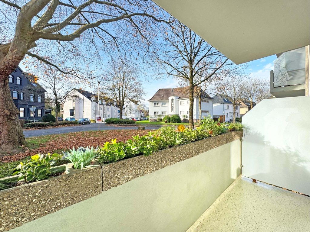 Immobilienangebot - Bochum - Alle - EG-Wohnung mit Balkon & Garage 
in Altenbochum