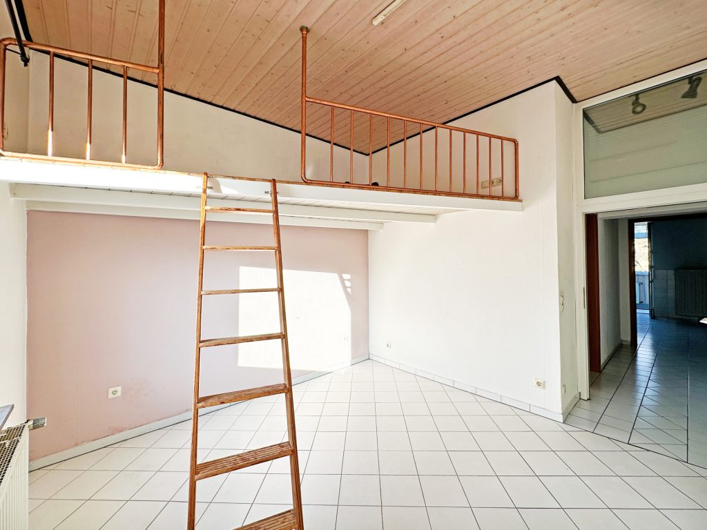Immobilienangebot - Bochum - Alle - Schöner Wohnen: Helle Maisonette
in Hamme/Nähe Innenstadt