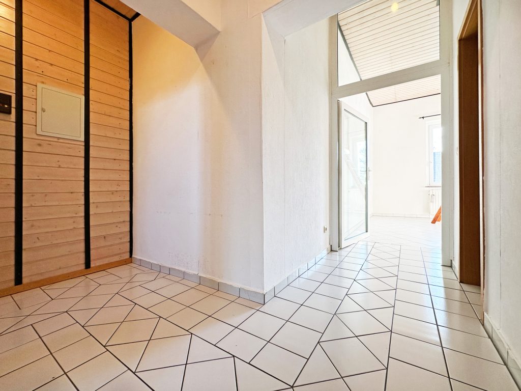 Immobilienangebot - Bochum - Alle - Schöner Wohnen: Helle Maisonette
in Hamme/Nähe Innenstadt
