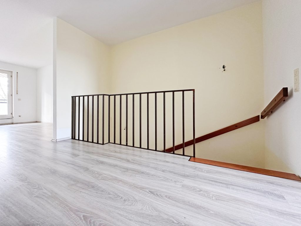 Wohn- und Essbereich Immobilienangebot - Bochum - Alle - Einladende Maisonette (+ Apartment)
im Herzen von Gerthe