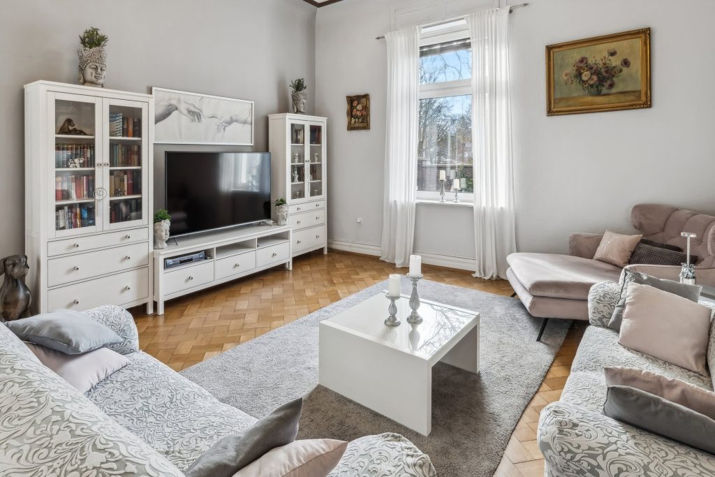 Immobilienangebot - Bochum / Westenfeld - Alle - Anlage mit Stil: Schmuckstück mit großem
Grundstück in Westenfeld