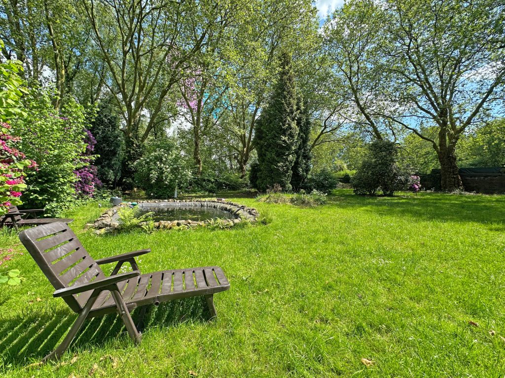 Immobilienangebot - Bochum / Westenfeld - Alle - Anlage mit Stil: Schmuckstück mit großem
Grundstück in Westenfeld