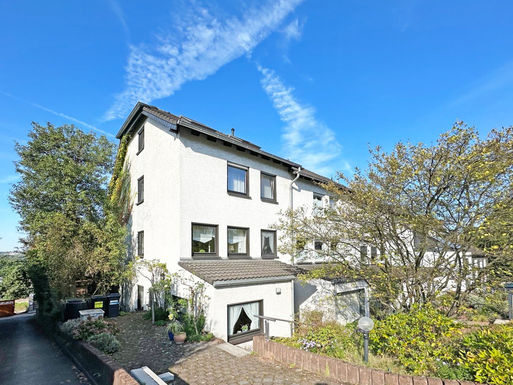 Frontalansicht Immobilienangebot - Bochum - Alle - Einziehen und Wohlfühlen
in Dahlhausen
