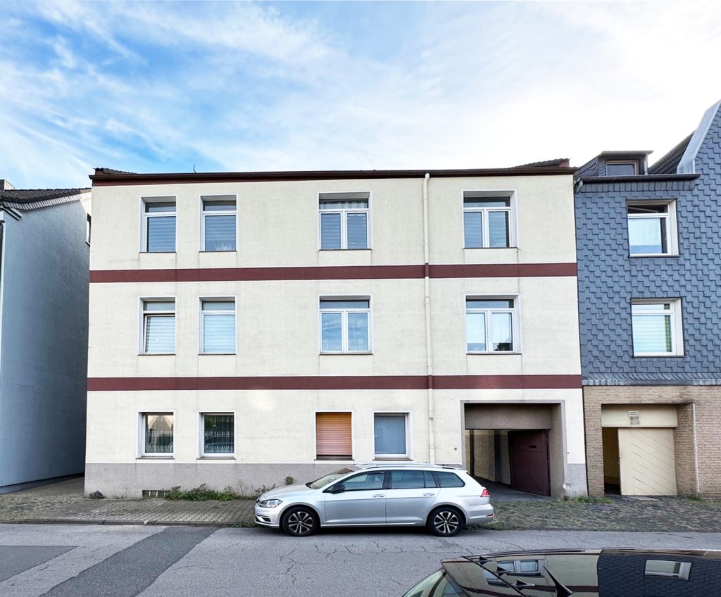 Vorderansicht Immobilienangebot - Bochum - Alle - VERKAUFT!Perfekte Einsteigerimmobilie mit 5 Garagen in zentraler Lage
von Wattenscheid