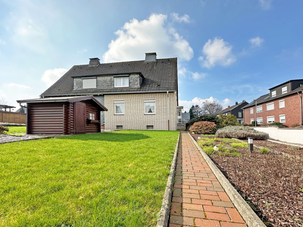 Gartenansicht Immobilienangebot - Bochum - Alle - Ein neues Zuhause für Ihre Familie
in Langendreer