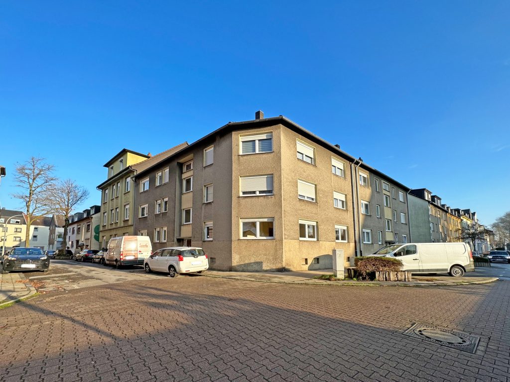 Hausansicht Immobilienangebot - Bochum - Alle - Top Investment - Kleine Wohnanlage
in Günnigfeld