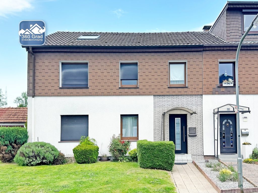 Frontansicht Immobilienangebot - Bochum - Alle - Zweifamilienhaus mit großem Garten
in Wattenscheid