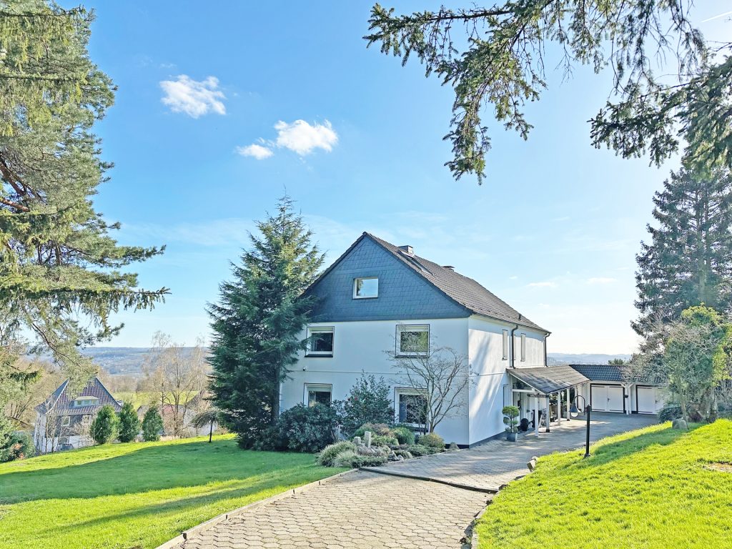 Titelbild Immobilienangebot - Bochum - Alle - *** Verkauft ****Einzigartige Rarität in bester Wohnlage
von Stiepel