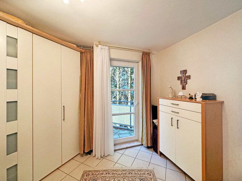 Schlafzimmer Immobilienangebot - Bochum - Alle - Wohnwert LAGE
Viel Wohnkomfort mit 2 Balkonen
in Stiepel