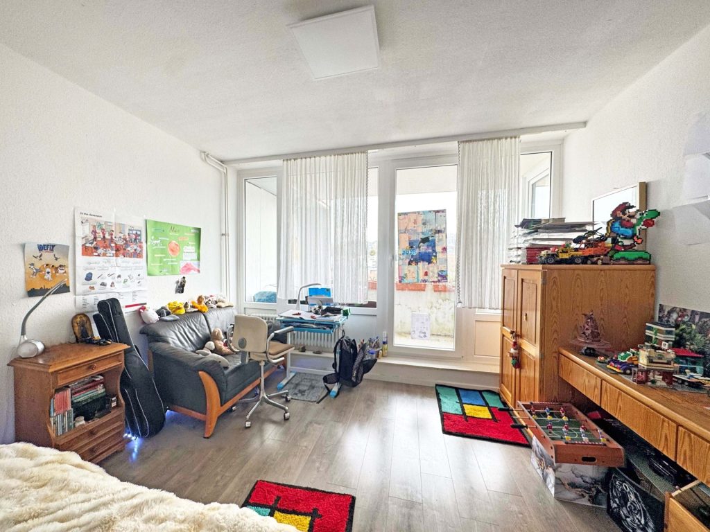 Kinderzimmer Immobilienangebot - Bochum - Alle - Top-Kapitalanlage mit Aufzug
und zwei Balkonen in Querenburg