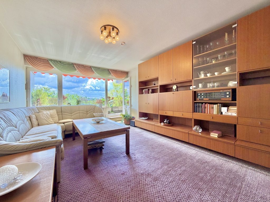 Wohnbereich mit Zugang zur Loggia Immobilienangebot - Bochum - Alle - Ihre Ideen – Ihr neues Zuhause
in Oberdahlhausen