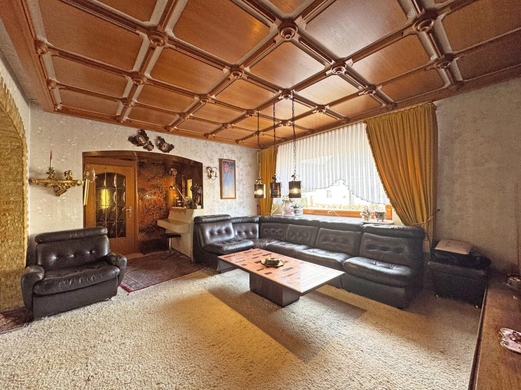 Wohnzimmer Immobilienangebot - Bochum - Alle - Raum für Kreativität und Visionen
in Hamme