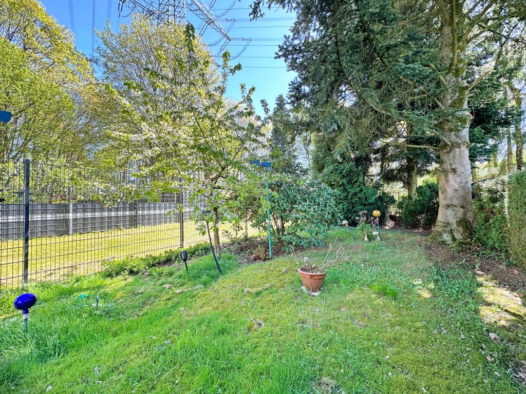 Gartenfläche Immobilienangebot - Bochum - Alle - Familienglück: Ein Zuhause voller
Möglichkeiten in Linden