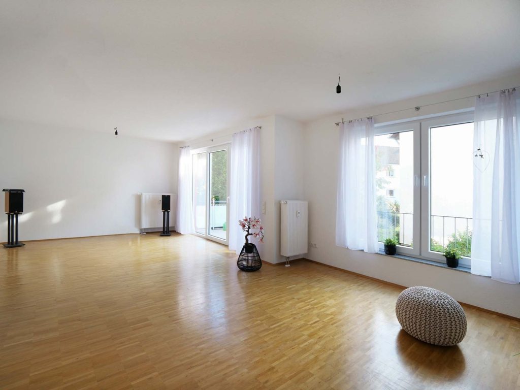 Wohnzimmer Immobilienangebot - Bochum - Alle - Helle Traumwohnung mit großzügigem Schnitt in Bochum-Höntrop