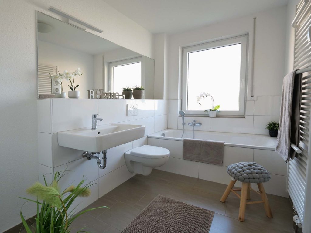 Badezimmer Immobilienangebot - Bochum - Alle - Helle Traumwohnung mit großzügigem Schnitt in Bochum-Höntrop