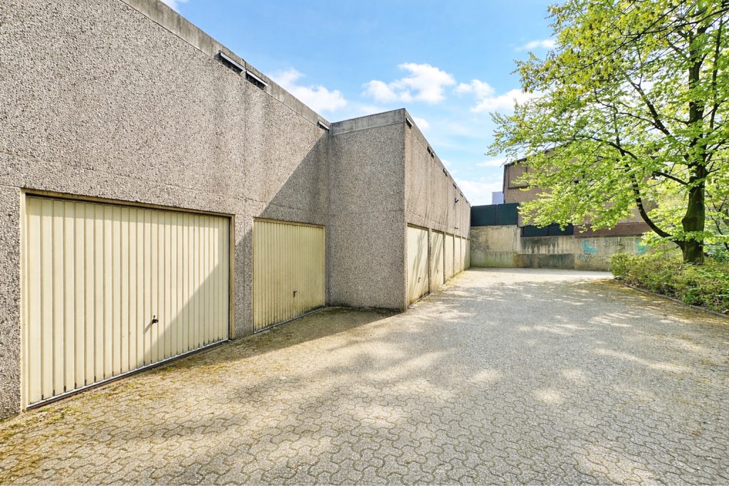 Eine Garage im Teileigentum inklusive Immobilienangebot - Bochum - Alle - Clever investieren – langfristig profitieren
in Querenburg