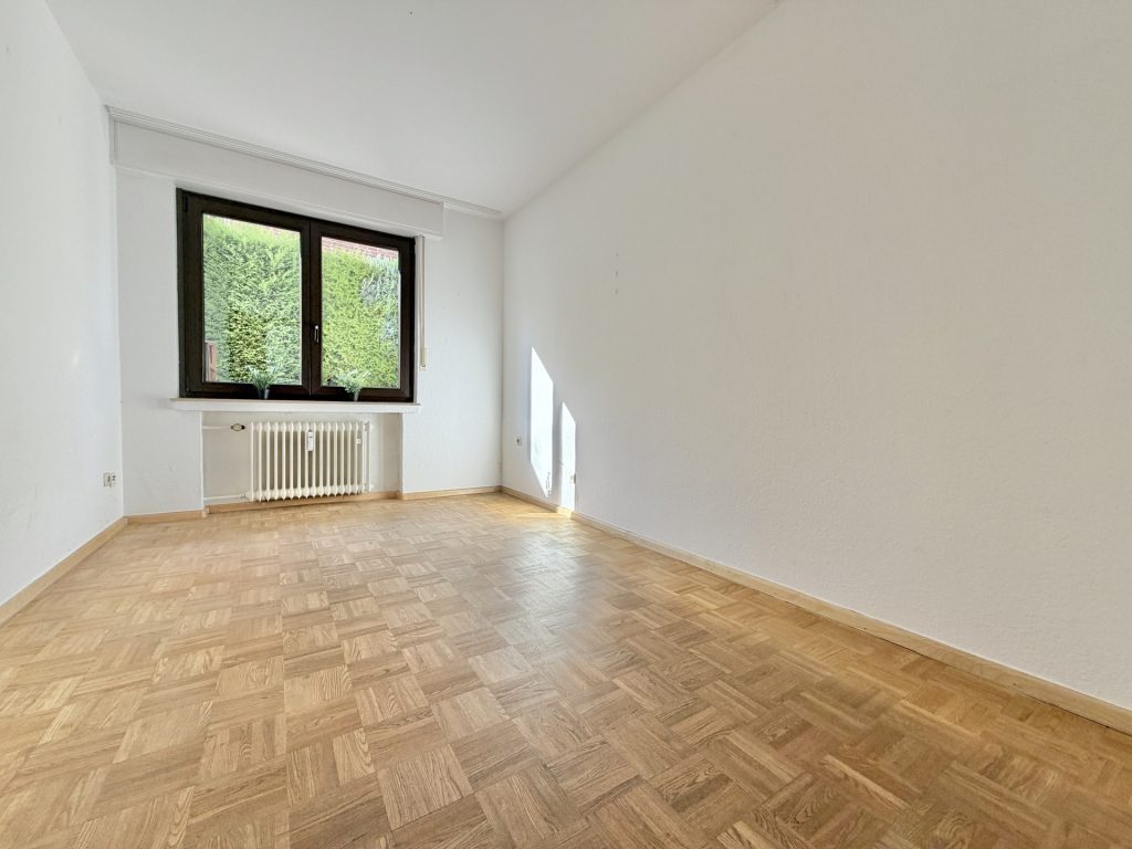 Zimmer im Erdgeschoss Immobilienangebot - Bochum - Alle - Sonnige Aussichten für Ihre Familie
in Oberdahlhausen