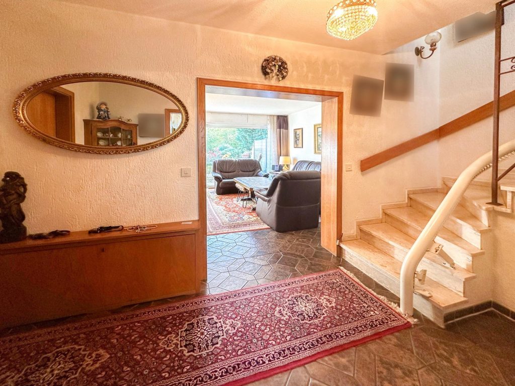 Hausflur Immobilienangebot - Bochum - Alle - Ihr neues Zuhause wartet schon auf Sie
in Höntrop