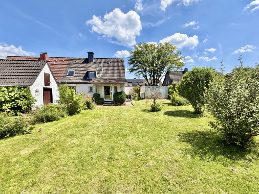 Großflächiger Garten Immobilienangebot - Bochum - Alle - Ihr Traum vom Eigenheim wird wahr
in Weitmar