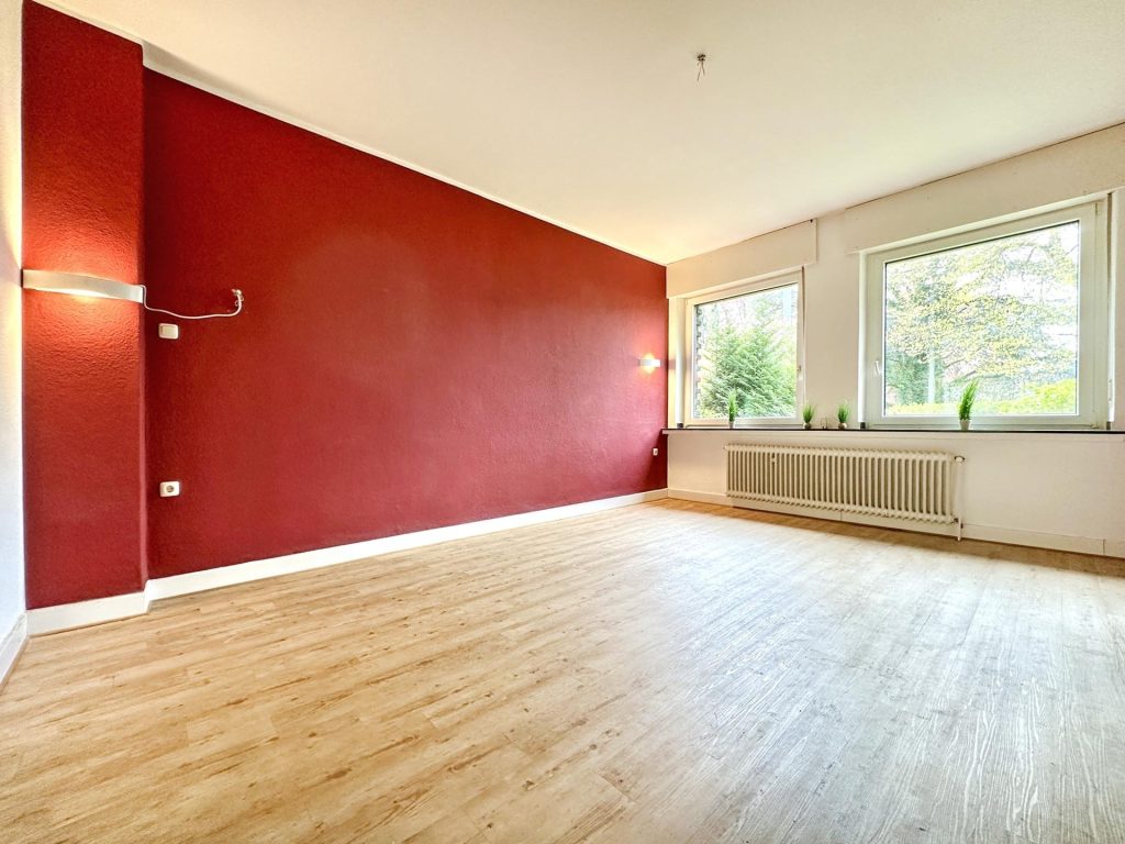 Immobilienangebot - Bochum - Alle - Dreifamilienhaus unweit des Schloßparks
in Weitmar