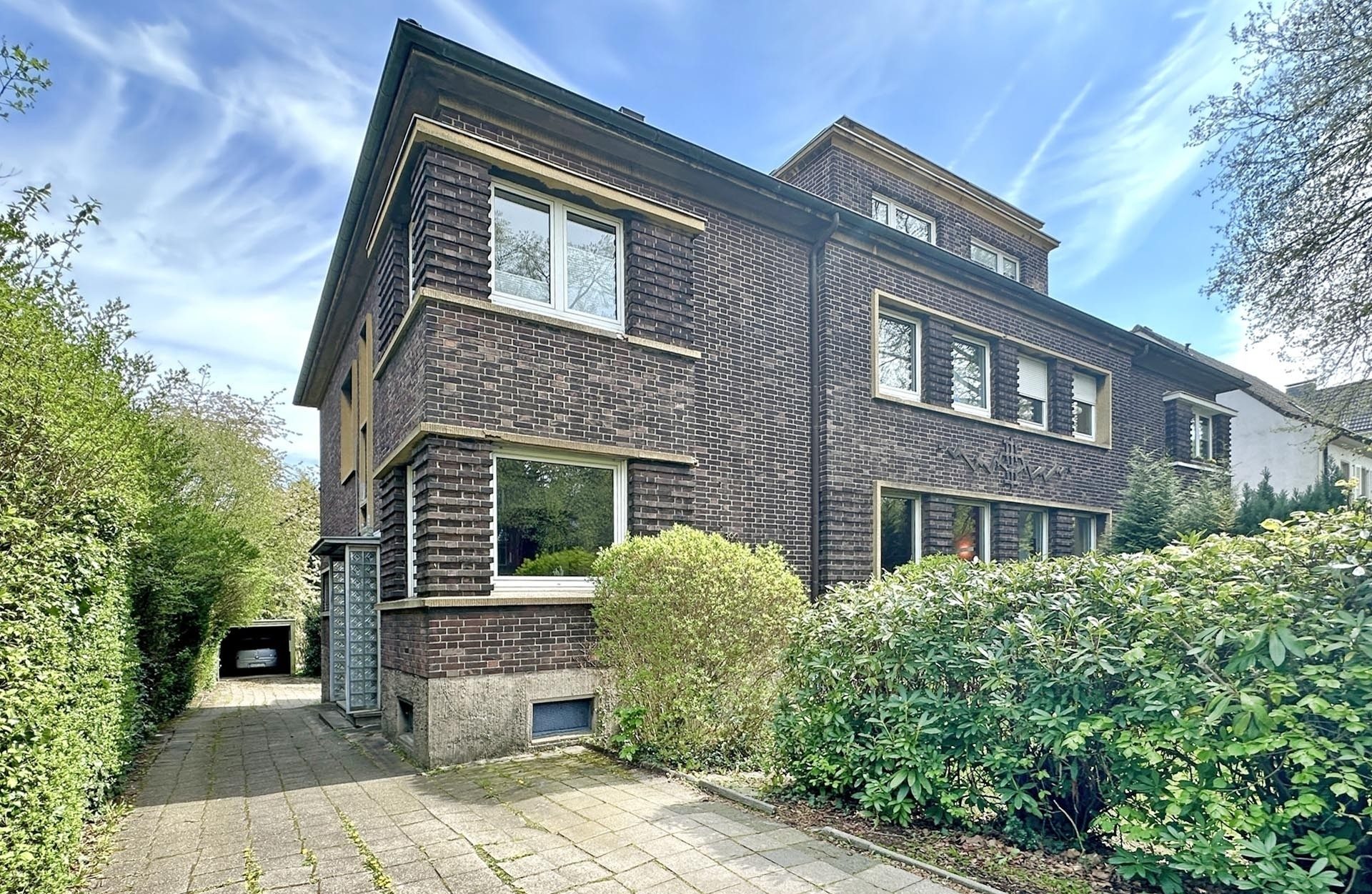 Immobilienangebot - Bochum - Alle - Dreifamilienhaus unweit des Schloßparks
in Weitmar