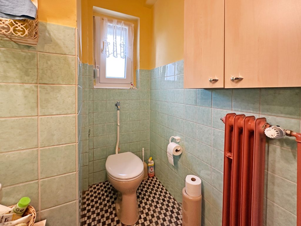 Gäste WC, EG Immobilienangebot - Bochum - Alle - Wunschplatz mit Aussicht - Ihr neues Zuhause
in Stiepel