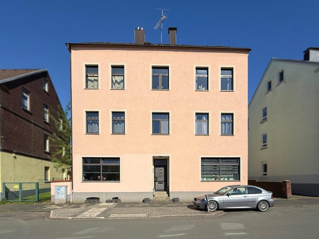 Vorderansicht Immobilienangebot - Bochum - Alle - Starkes Investment in gefragter Wohnlage
von Linden