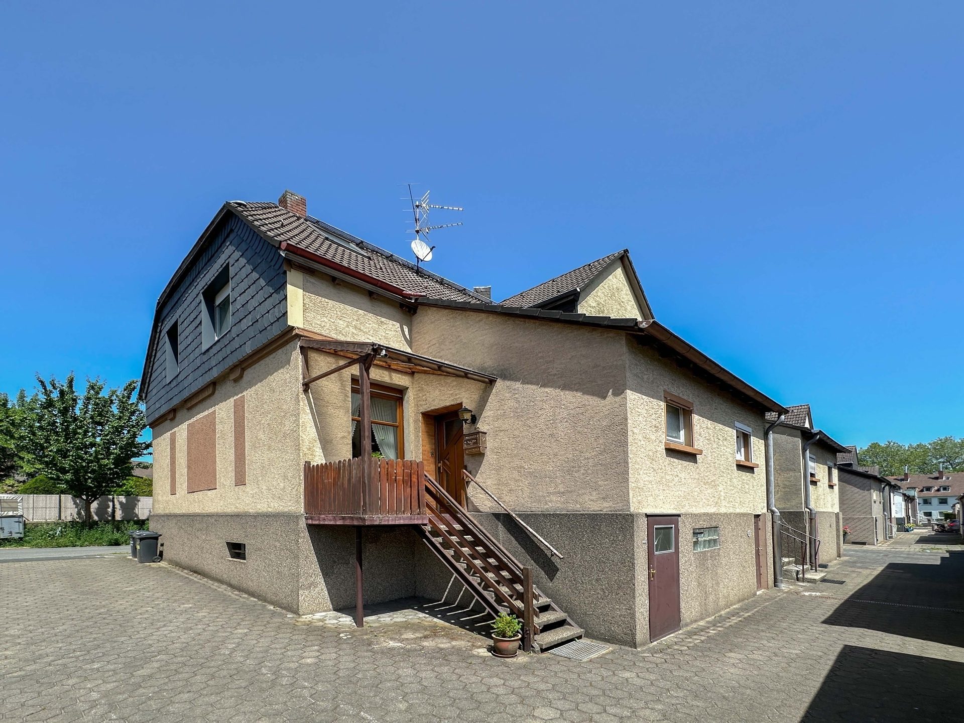 Immobilienangebot - Bochum - Alle - Garten, Garage, Glücksgefühle ! 
Mehr Haus als Wohnung in Werne